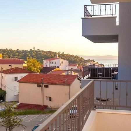Center New Apartment Krivic Makarska Exterior foto